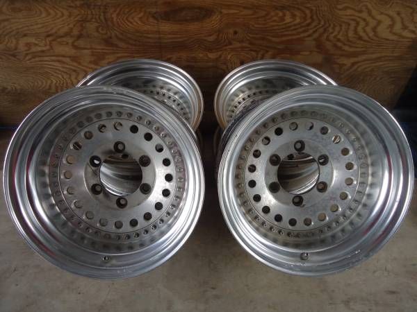 Epsilon Laguna D Force 6x139.7 15x8+0