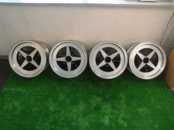 Work Equip 01 14x6+15 (approx) 4x114.3
