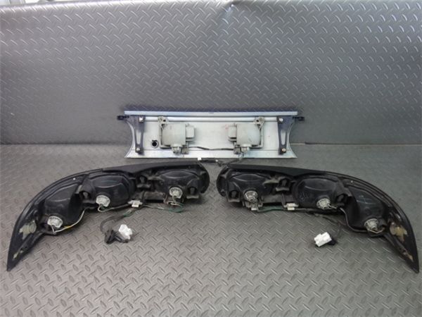 MR2 SW20 Rear Tail Light & Garnish Set