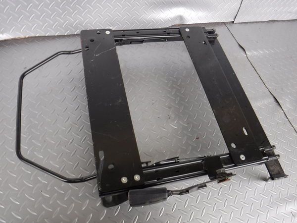 Corolla NZE121G Bride Seat Rail