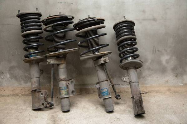 MR2 SW20 Ohlins Struts